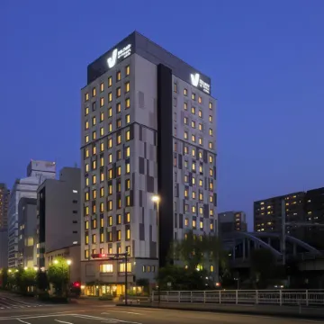 Far East Village Hotel Yokohama Отели рядом с достопримечательностью «Коллет Маре»
