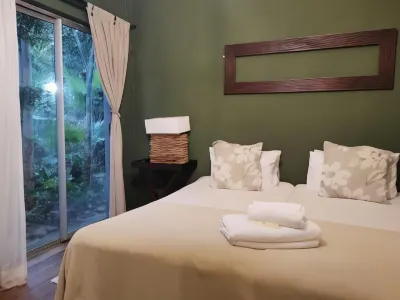 Bono Luxury Guesthouse Hotels near Platinum Square Shopping Centre