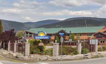 Days Inn by Wyndham Penticton Conference Centre