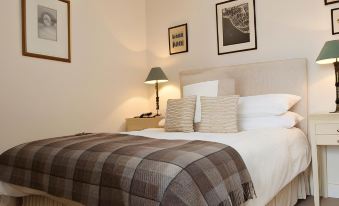 Bridgend Hotel