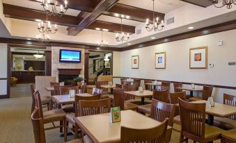 Baymont Inn & Suites by Wyndham San Marcos Outlet Malls