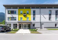 B&B Hôtel Saint Jean de Maurienne Hotels in Allevard