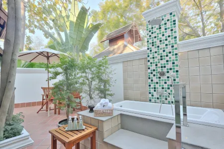 MonPanaNont Wellness Resort & Spa