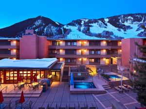 Aspen Square Condominium Hotel