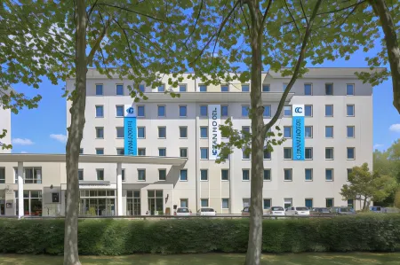 Cyan Hotel - Roissy Villepinte Parc des Expositions