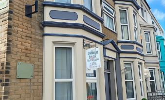 Calm Sea Guesthouse