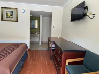 Regency Inn Fresno Hotel a Fresno