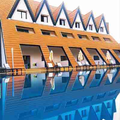 Zephyr Ifrane Hotel Exterior