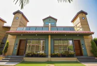 La Casa Club & Resort Hotels in Navsari