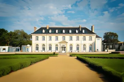 L'Abbaye de Villeneuve فنادق في Pont-Saint-Martin