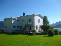 Arctic Ocean Lodge