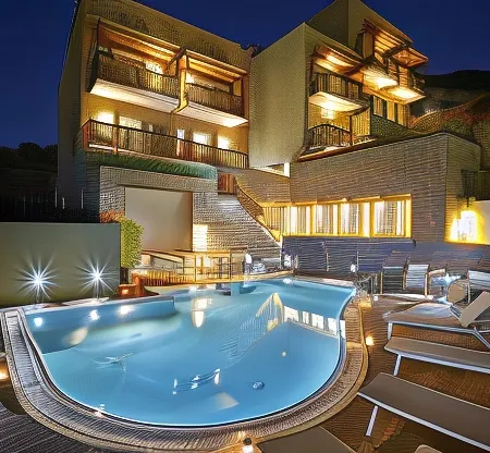 Mystery Skiathos Luxury Residence