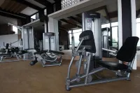 Senyum World Hotel - Gym