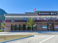 Pemberton Hotel (Motel) - 2-Star