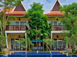 Mane Village Suites