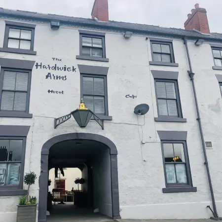 Hardwick Arms Hotel