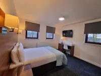 Premier Lodge Hotels in Полмонт
