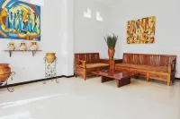 紅多茲飯店-近瑪琅維羅德羅梅2號