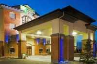 Holiday Inn Express & Suites Drayton Valley Hotels in Drayton Valley