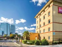 Ibis London Docklands Canary Wharf Hotel di London