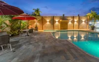 Hotel Miraval - Pools