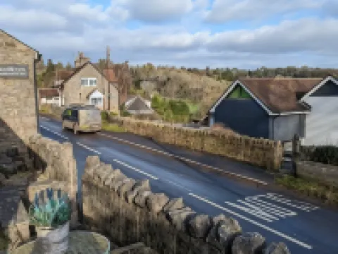 Broadrock Accommodation - Clock Cottage Hotels in Chepstow