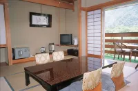 Kamikouchi Onsen Hotel Hotels near Kappa-bashi Bridge