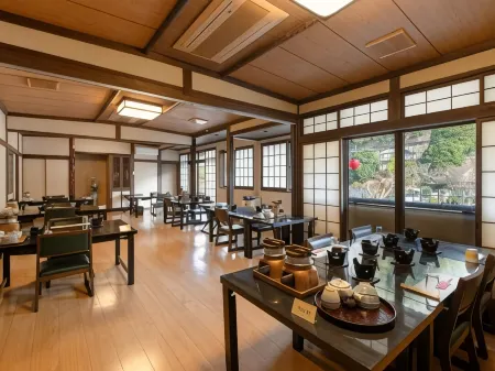 Sanso Matsuya Отели рядом со станцией JR Yunohira Station