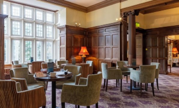 The Caledonian Island Hotel