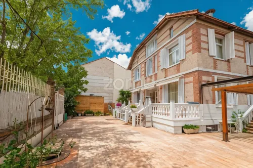 Tu Mansión Hotels in Brunete