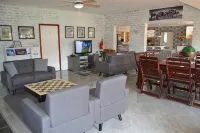 Storms River Guest Lodge Hotels in Stormsrivier