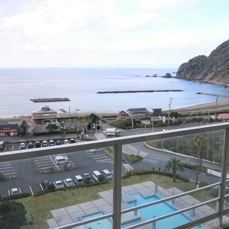 Nishiizu Crystal View Hotel