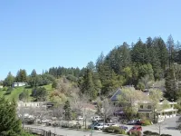 The Occidental Lodge Hotels in Occidental