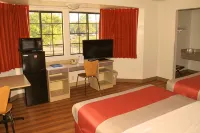 Motel 6 Enfield, CT - Hartford Hotels in Enfield