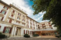 Grand Hotel Excelsior Отели в г. Кианчиано-Терме