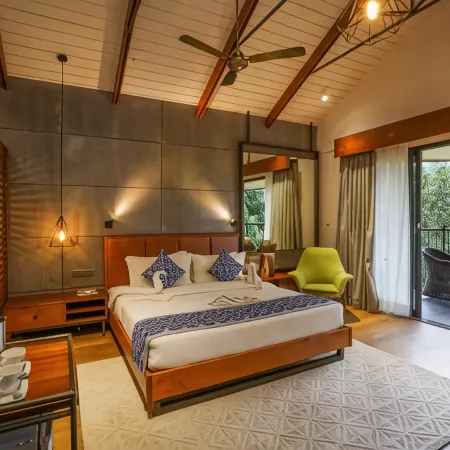 Vyna Hillock Resort