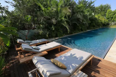 Breathtaking Villa w Pool & Sauna by Sea N' Rent Hotels in Ra'anana