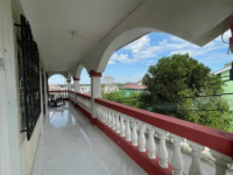 Arnold's Guest House Hotels in San Ignacio