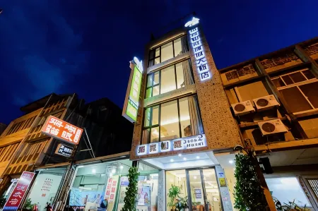 Jack House Hotel