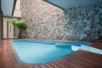 Sawana Suites