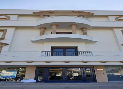 Sarovar Portico Dehradun Hotels near Mindrolling Monastery