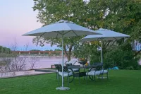 River Place Manor Hotels near Upington Airport