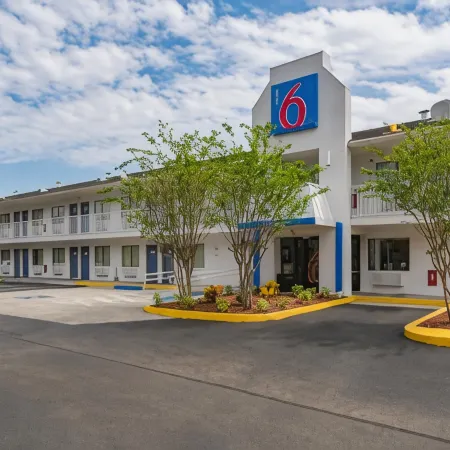 Motel 6 Ft. Pierce, FL