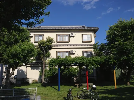 Business Ryokan Wakakusa Отели в г. Цу