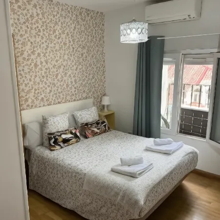 Hostal Flat55Madrid Отели рядом с достопримечательностью «Автостанция Moncloa »