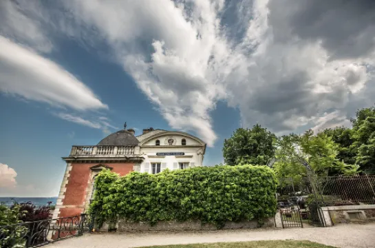 Pavillon Henri IV Hotels in Saint-Germain-en-Laye