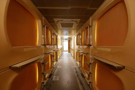 Do-C Shibuya Ebisu Отели рядом с достопримечательностью «Аояма Гакуин Университет»