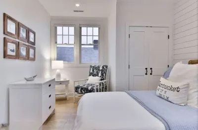3-bedroom vacation home just 3 minutes drive to Whaling Museum