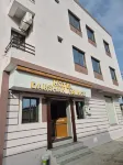 Hotel Darshan Palace - Near Dwarka Railway Station & Shree Dwarkadhish Temple