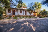 Pousada Arvoredo Hotels near Rancho das Palmeiras - Lagolândia